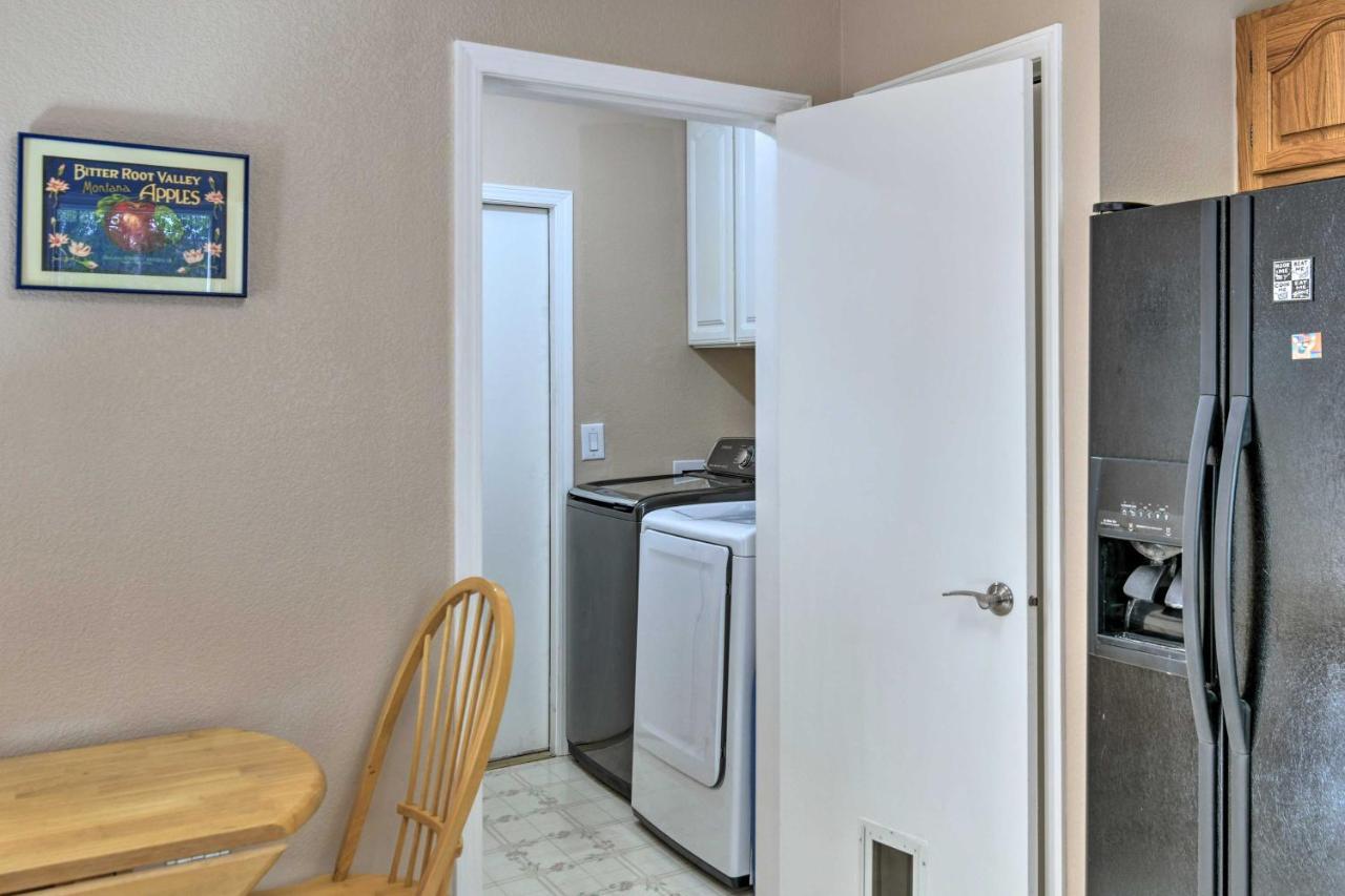 Villa Pet Friendly Anchorage Retreat With Deck And Yard Esterno foto