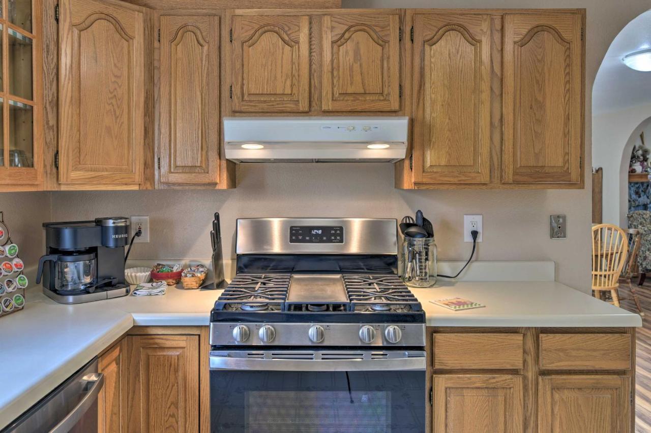 Villa Pet Friendly Anchorage Retreat With Deck And Yard Esterno foto
