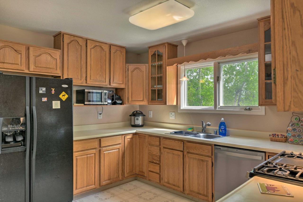Villa Pet Friendly Anchorage Retreat With Deck And Yard Esterno foto