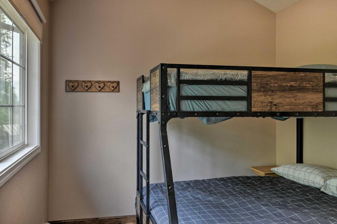 Villa Pet Friendly Anchorage Retreat With Deck And Yard Esterno foto